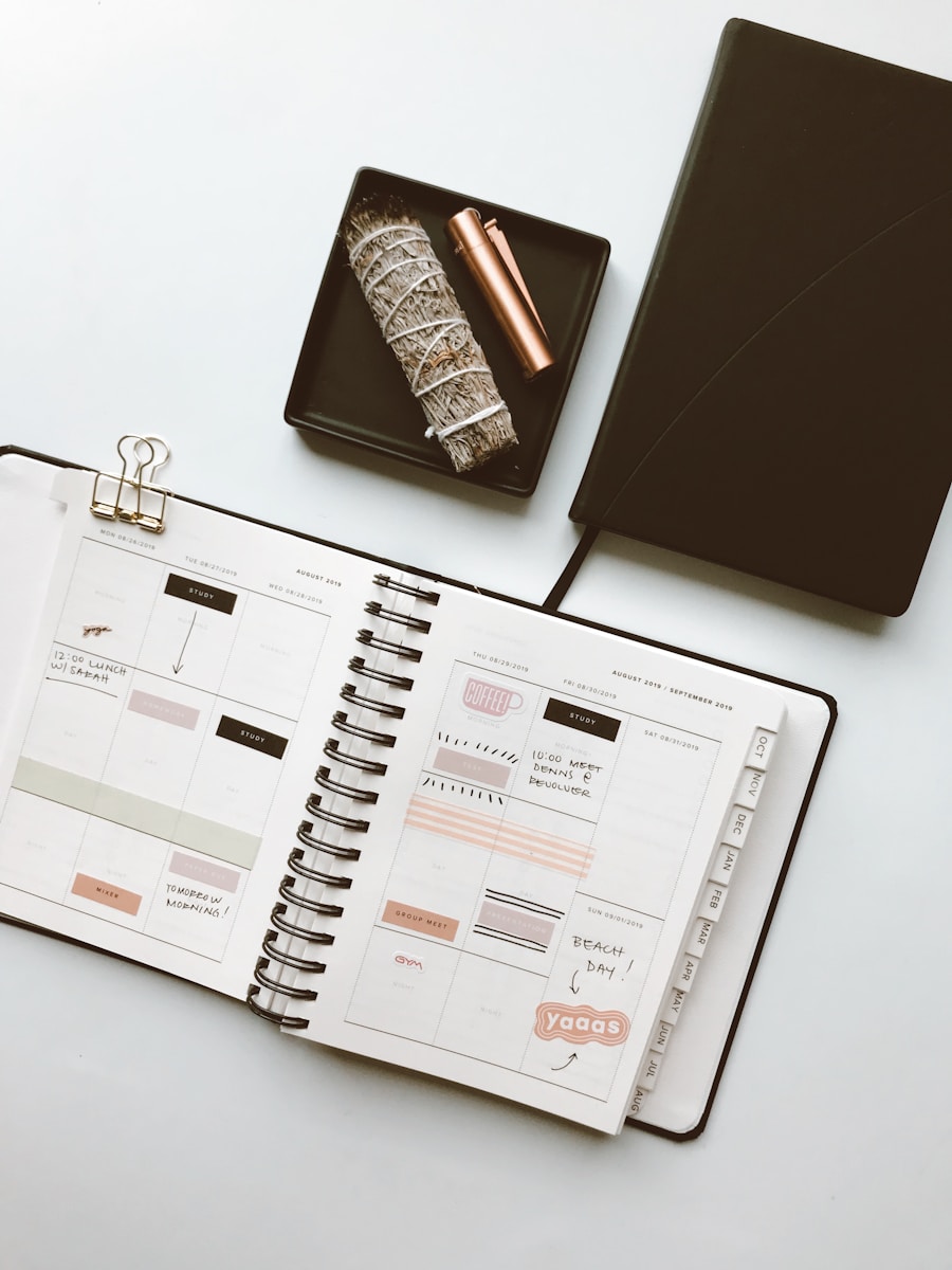 Photo Monthly budget planner