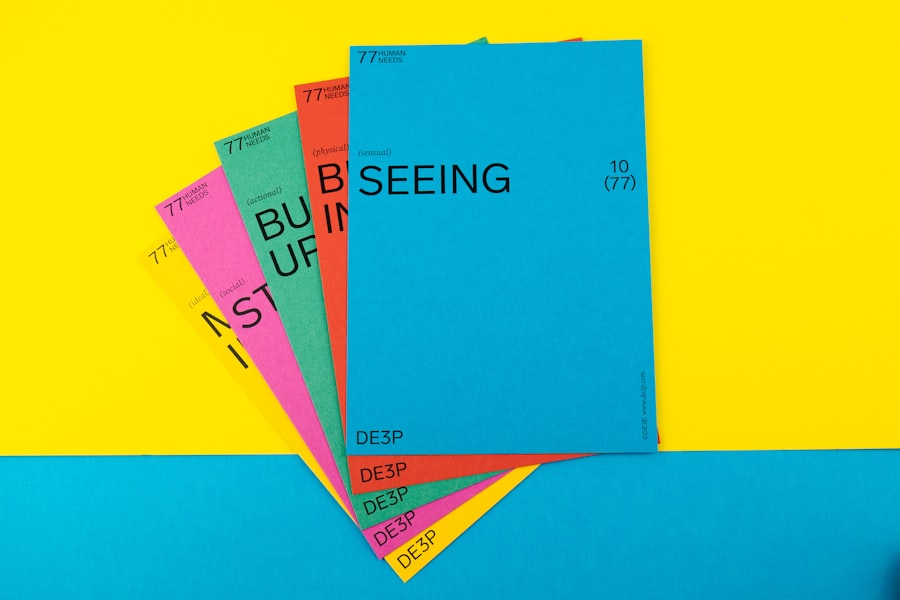 Photo Budget book planner: colorful spreads